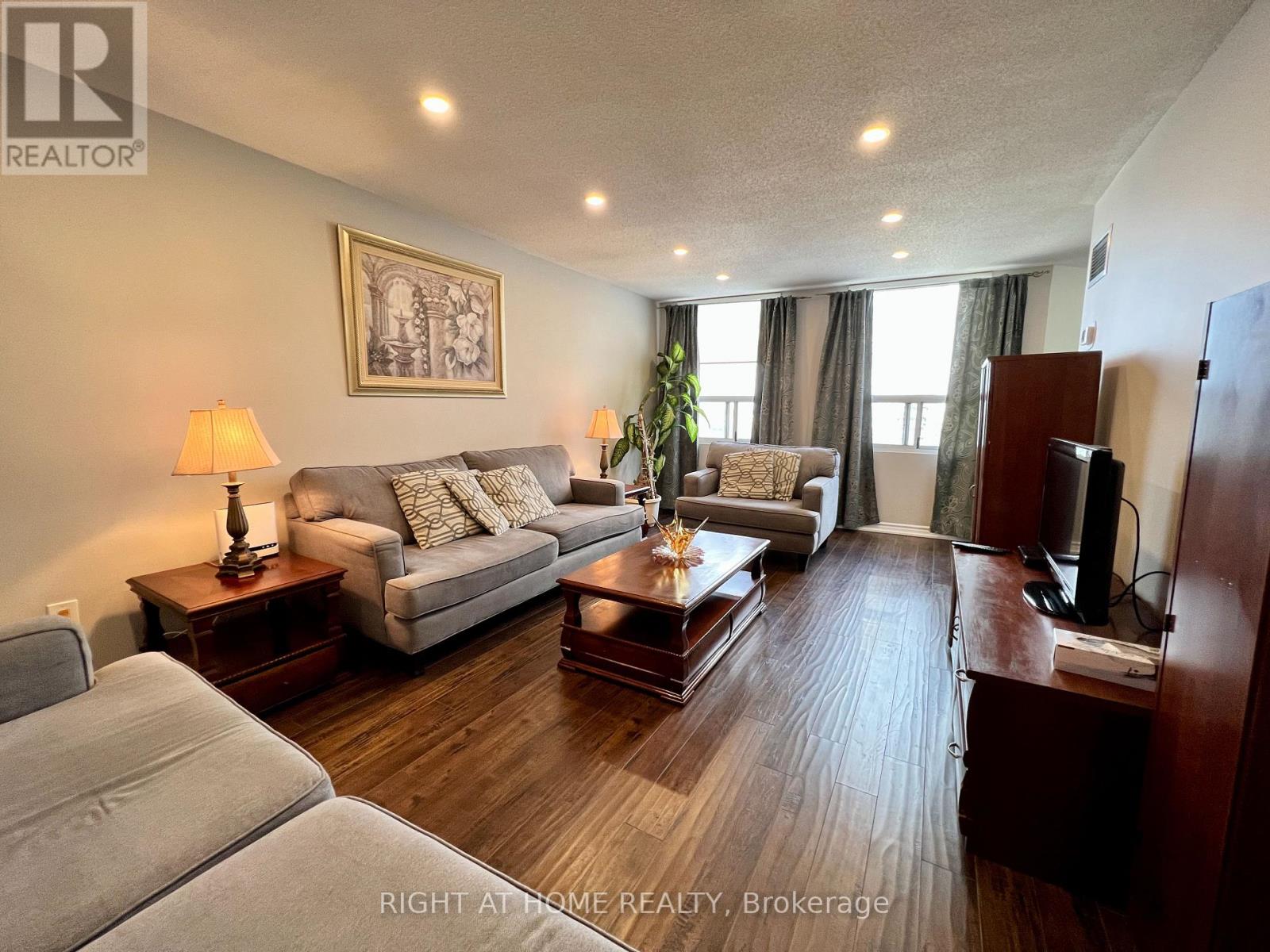 PH6 - 3650 KANEFF CRESCENT, Mississauga (Mississauga Valleys), Ontario, L5A4A1 — Photo 5