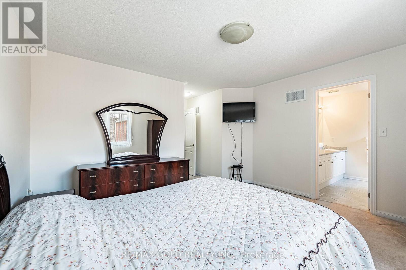 6 CLENSTON ROAD, Brampton (Northwest Brampton), Ontario, L7A0P6 — Photo 19