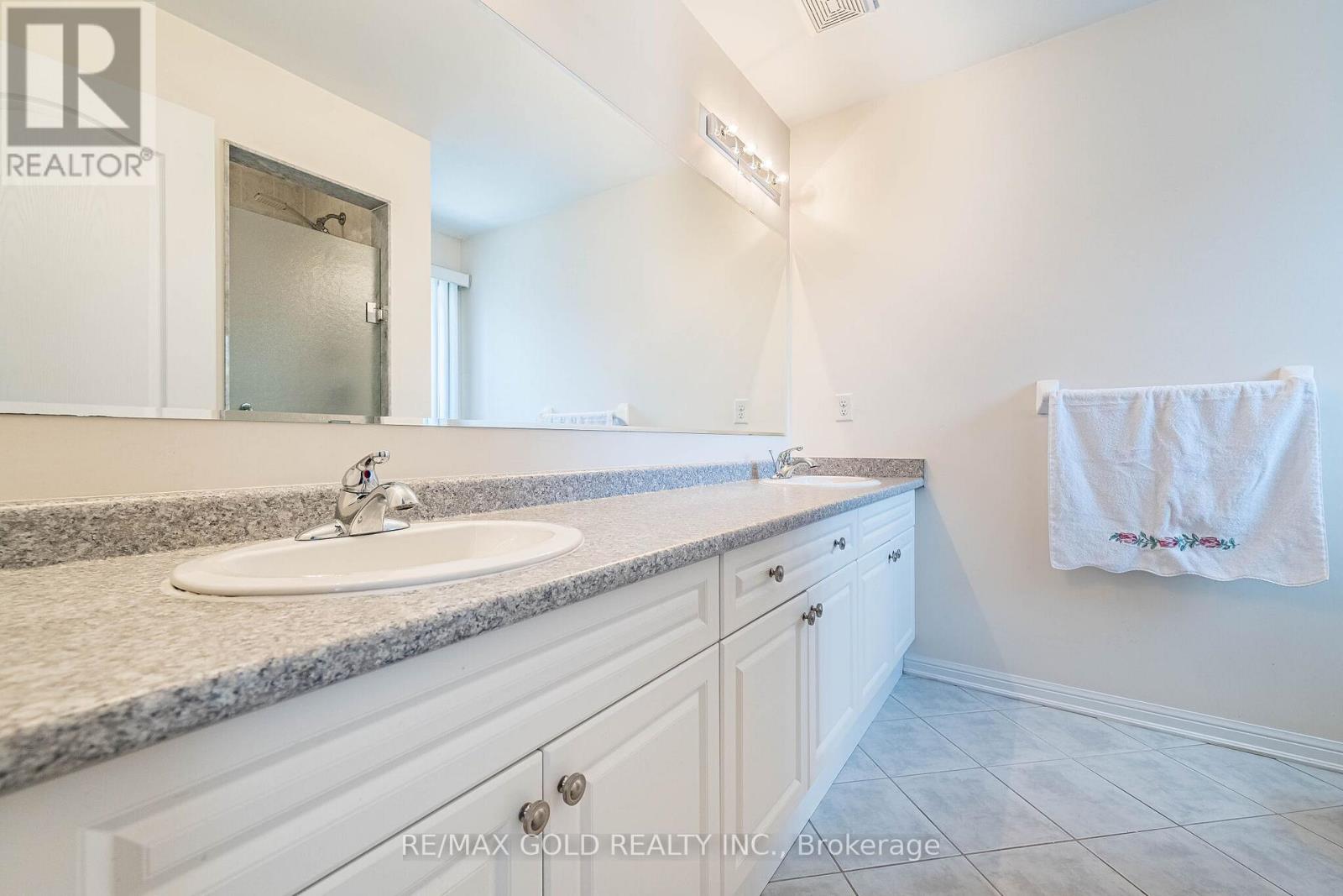 6 CLENSTON ROAD, Brampton (Northwest Brampton), Ontario, L7A0P6 — Photo 21