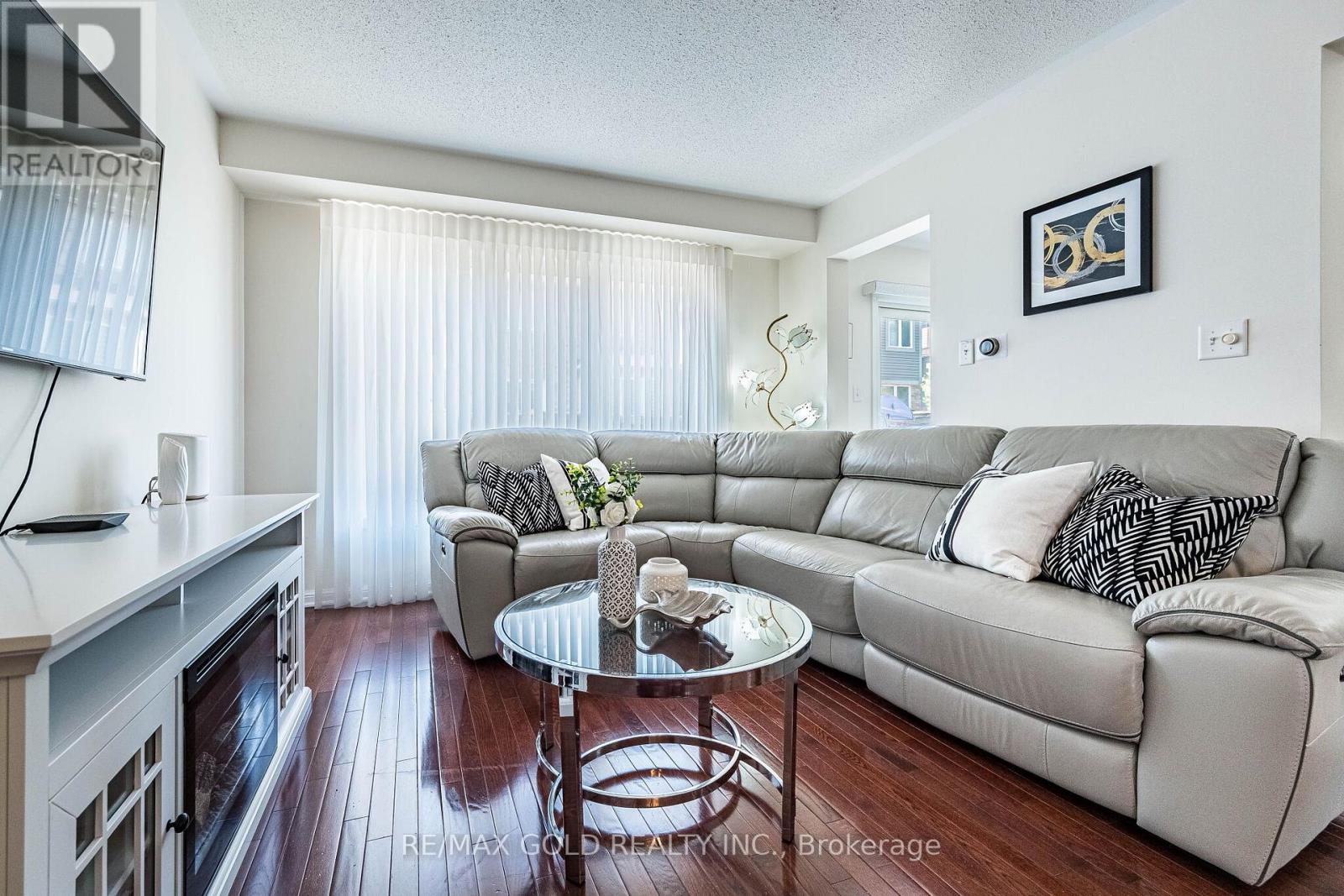 6 CLENSTON ROAD, Brampton (Northwest Brampton), Ontario, L7A0P6 — Photo 8