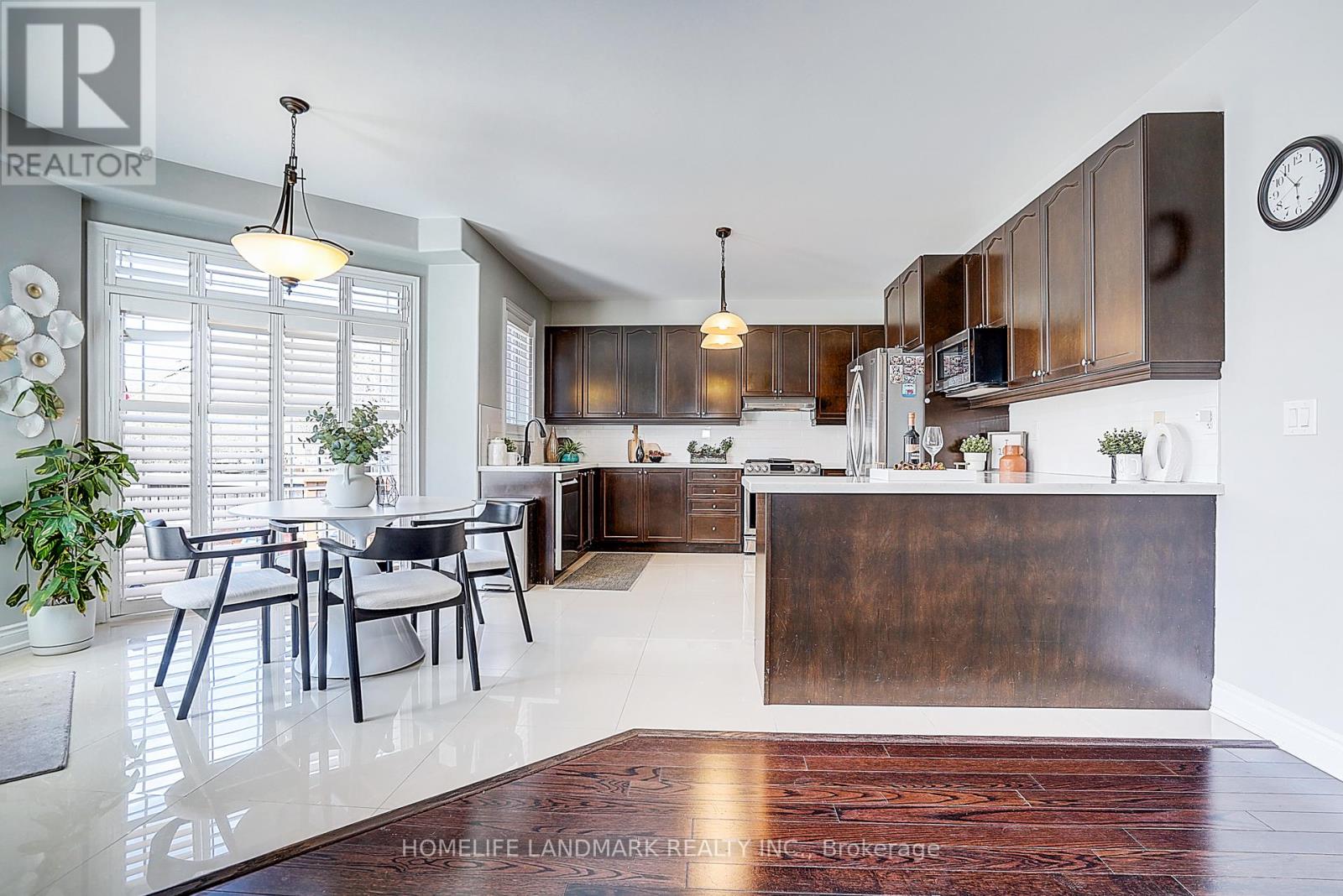 42 HOGABOOM AVENUE, Aurora, Ontario, L4G0E6 — Photo 9