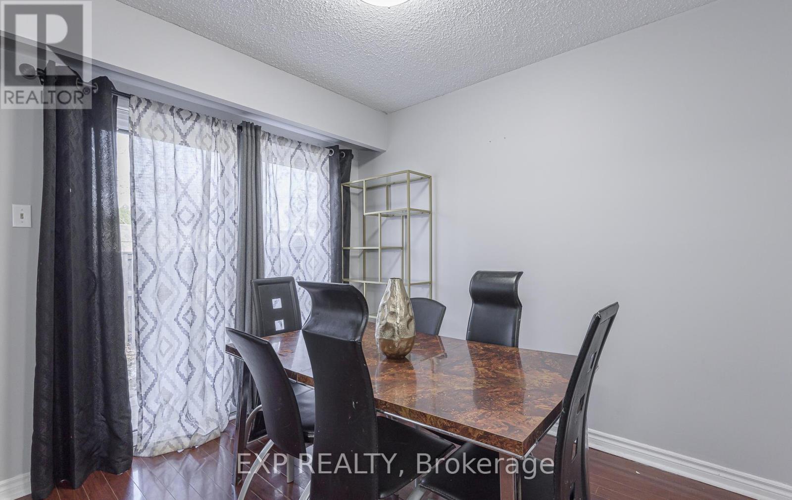 225 BARONWOOD COURT, Brampton (Brampton North), Ontario, L6V3H9 — Photo 8