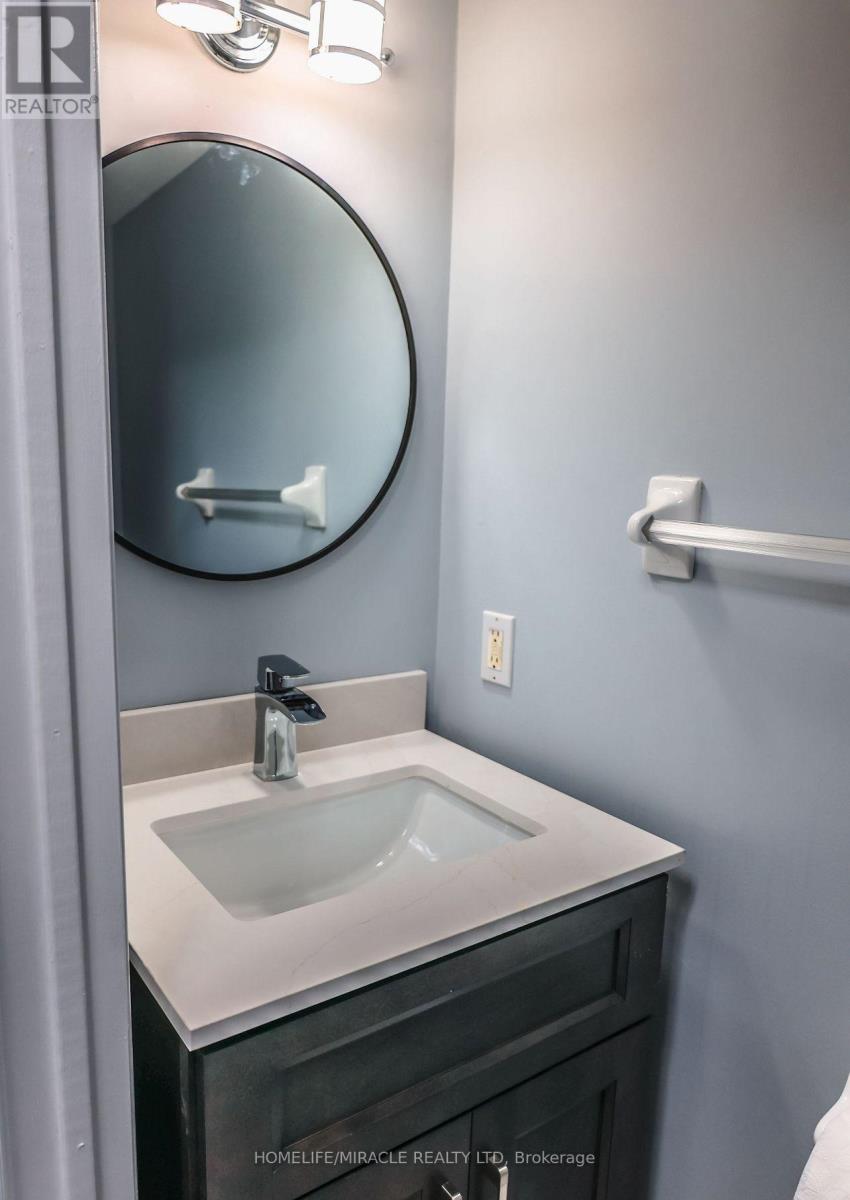 46 - 75 STRATHAVEN DRIVE, Mississauga (Hurontario), Ontario, L5R3W1 — Photo 12