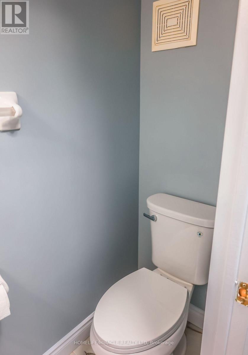 46 - 75 STRATHAVEN DRIVE, Mississauga (Hurontario), Ontario, L5R3W1 — Photo 13