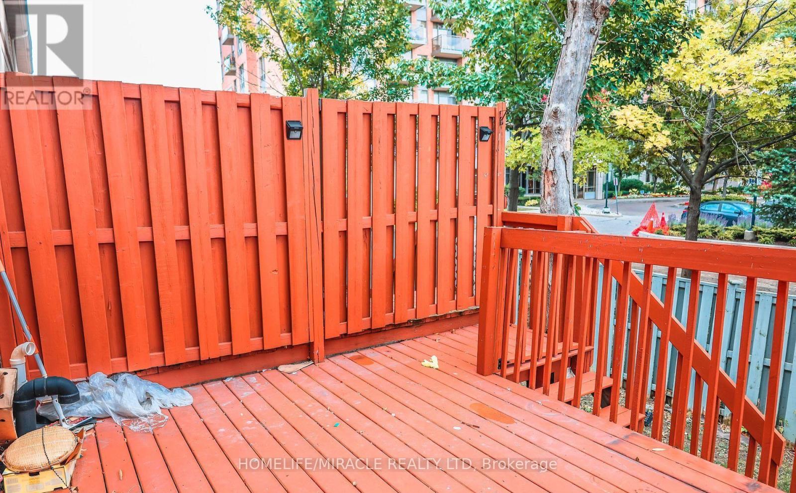 46 - 75 STRATHAVEN DRIVE, Mississauga (Hurontario), Ontario, L5R3W1 — Photo 17