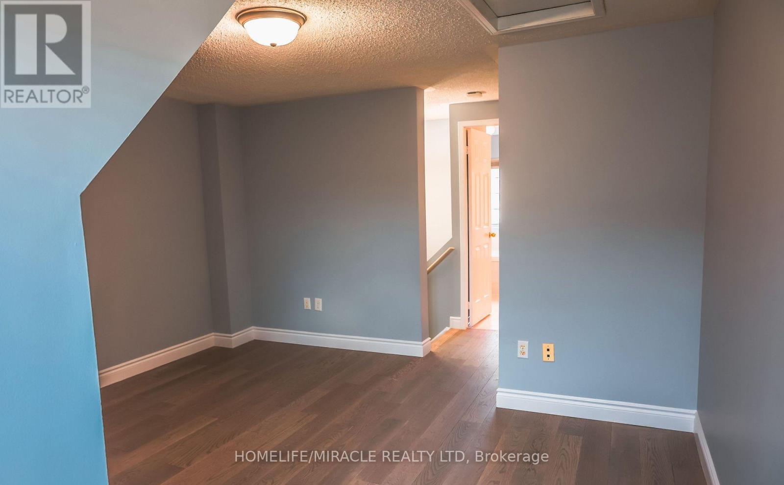 46 - 75 STRATHAVEN DRIVE, Mississauga (Hurontario), Ontario, L5R3W1 — Photo 31