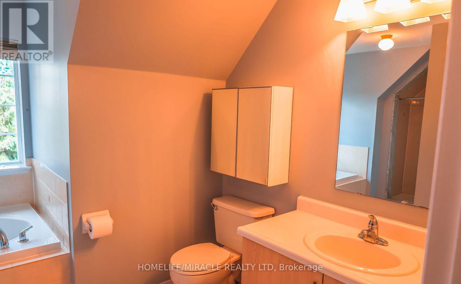 46 - 75 STRATHAVEN DRIVE, Mississauga (Hurontario), Ontario, L5R3W1 — Photo 32