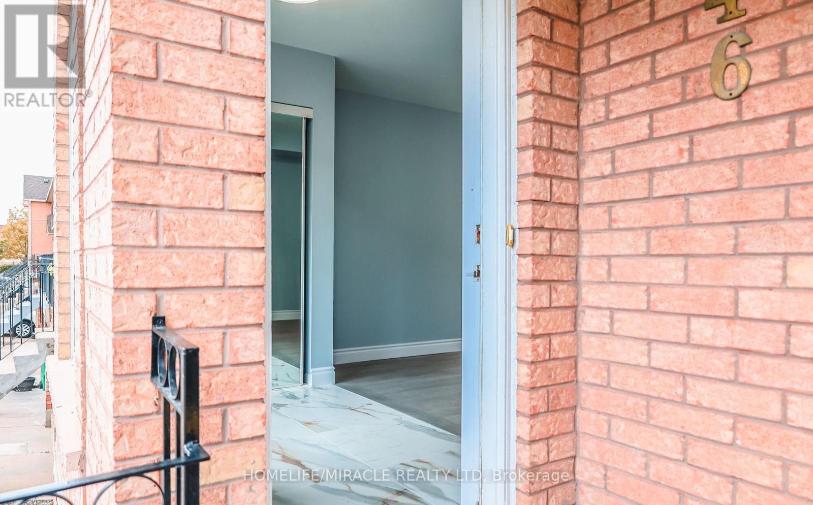 46 - 75 STRATHAVEN DRIVE, Mississauga (Hurontario), Ontario, L5R3W1 — Photo 7