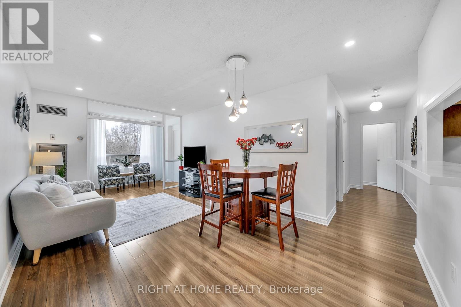 102 - 3 HICKORY TREE ROAD, Toronto (Weston), Ontario, M9N3W5 — Photo 10