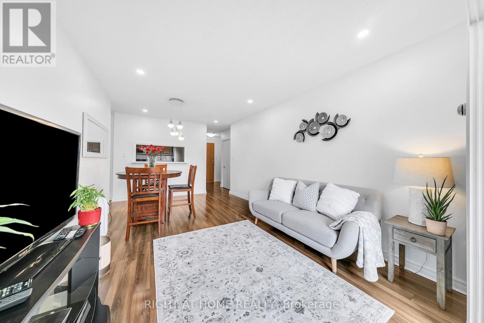 102 - 3 HICKORY TREE ROAD, Toronto (Weston), Ontario, M9N3W5 — Photo 14