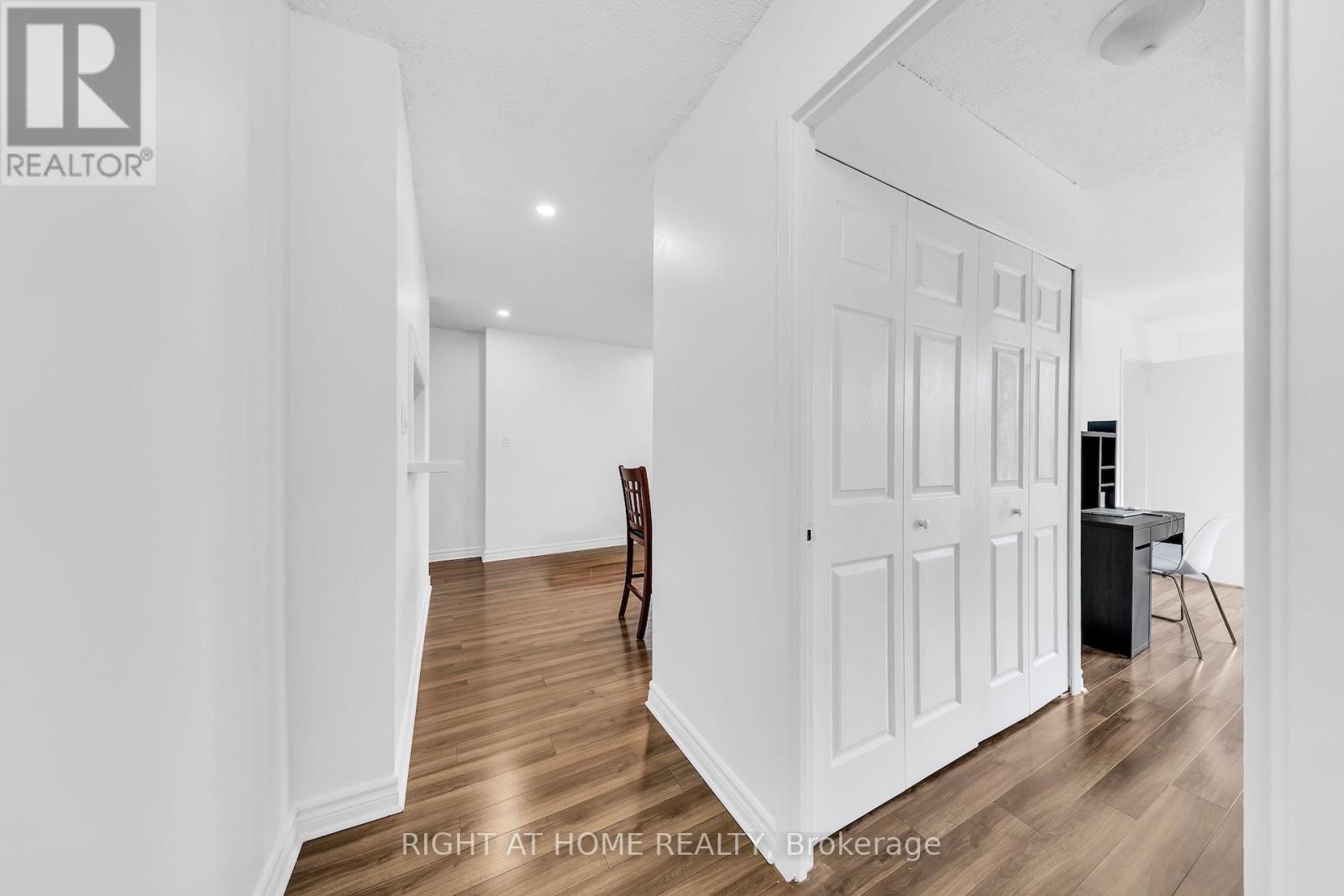 102 - 3 HICKORY TREE ROAD, Toronto (Weston), Ontario, M9N3W5 — Photo 16