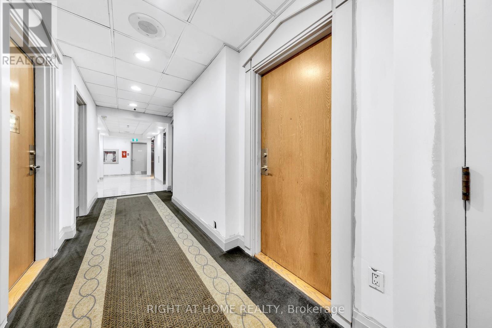 102 - 3 HICKORY TREE ROAD, Toronto (Weston), Ontario, M9N3W5 — Photo 5