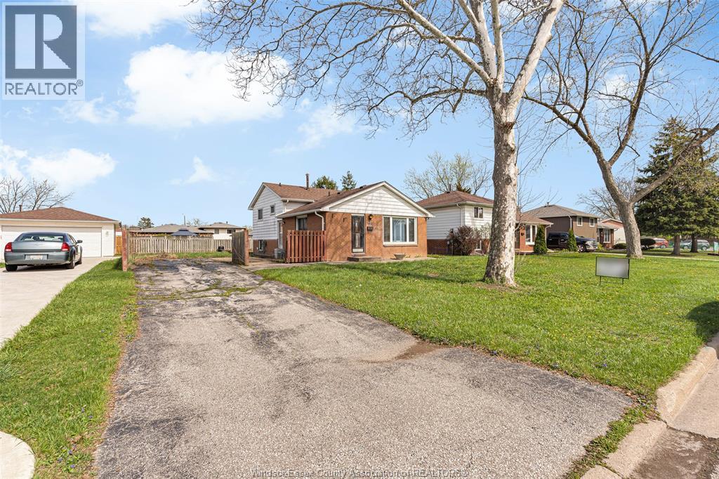 3112 AUSTEN, Windsor, Ontario, N8T1Z5 — Photo 4