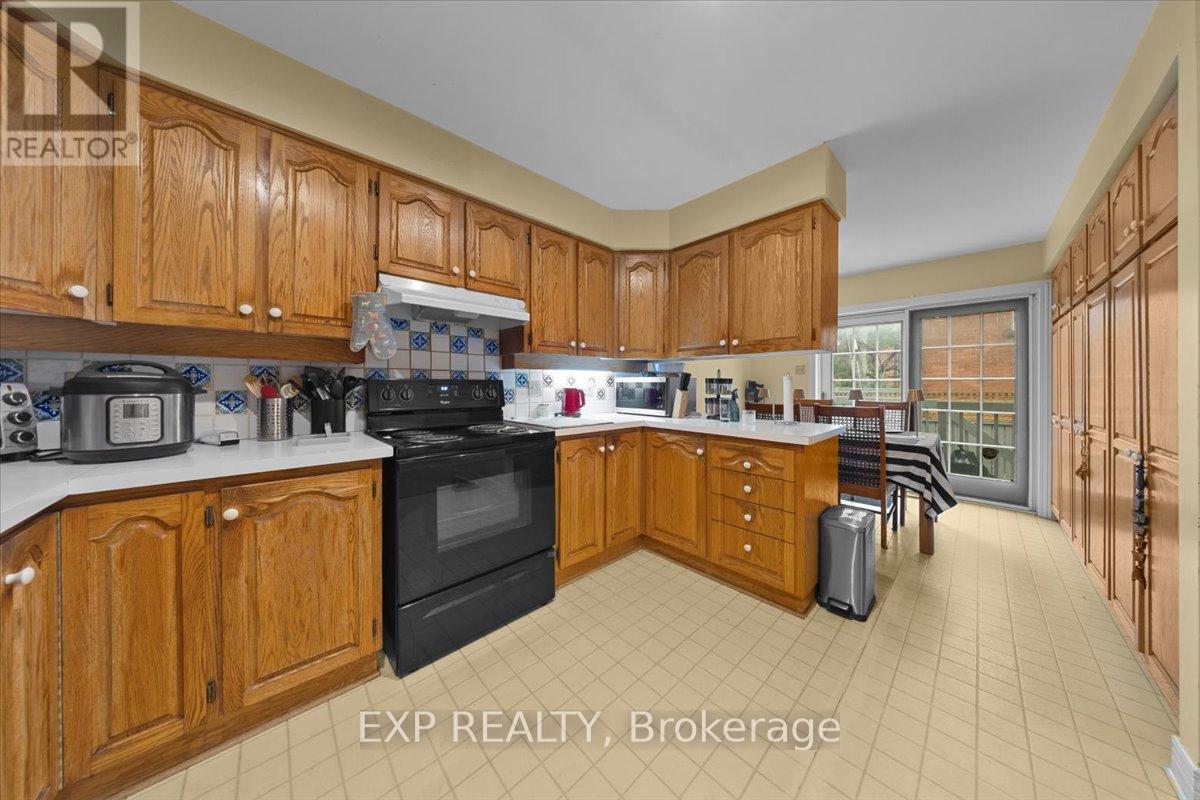 40 LEWIS STREET, Ottawa, Ontario, K2P0S3 — Photo 13