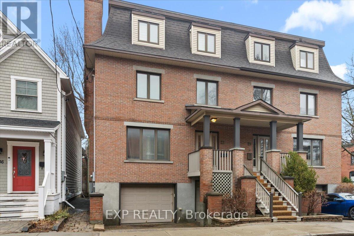 40 LEWIS STREET, Ottawa, Ontario, K2P0S3 — Photo 2