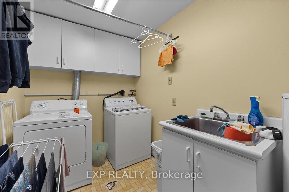 40 LEWIS STREET, Ottawa, Ontario, K2P0S3 — Photo 29