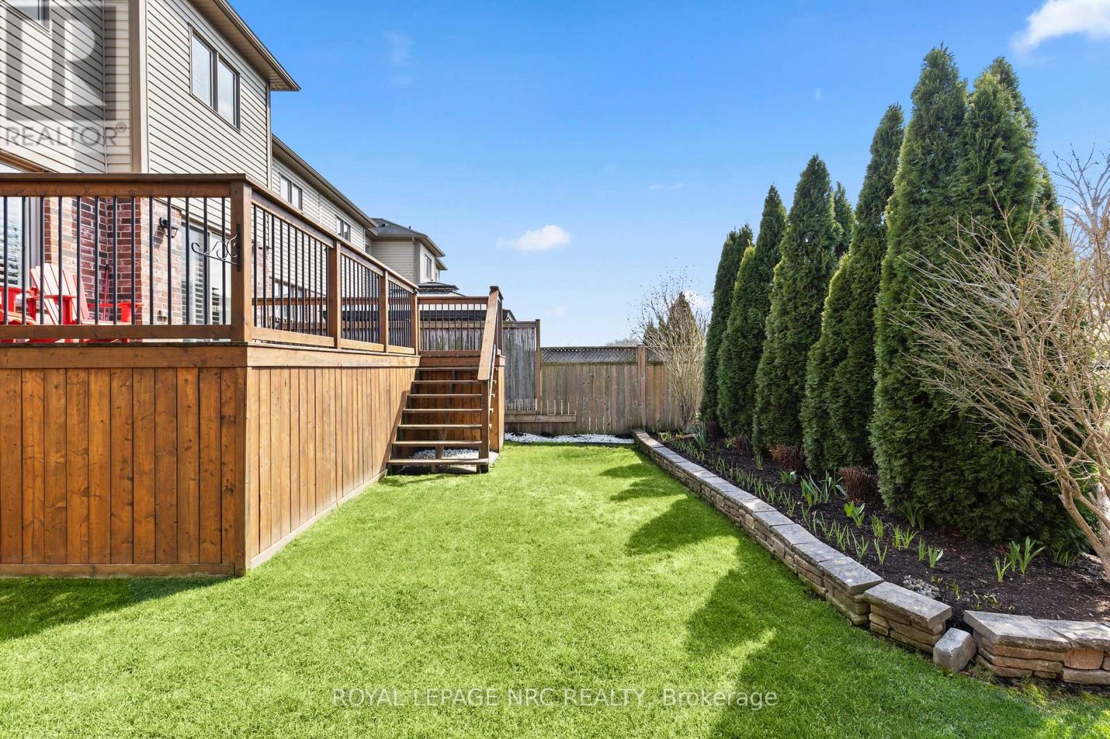 8679 DOGWOOD CRESCENT, Niagara Falls (Brown), Ontario, L2H2Y6 — Photo 24