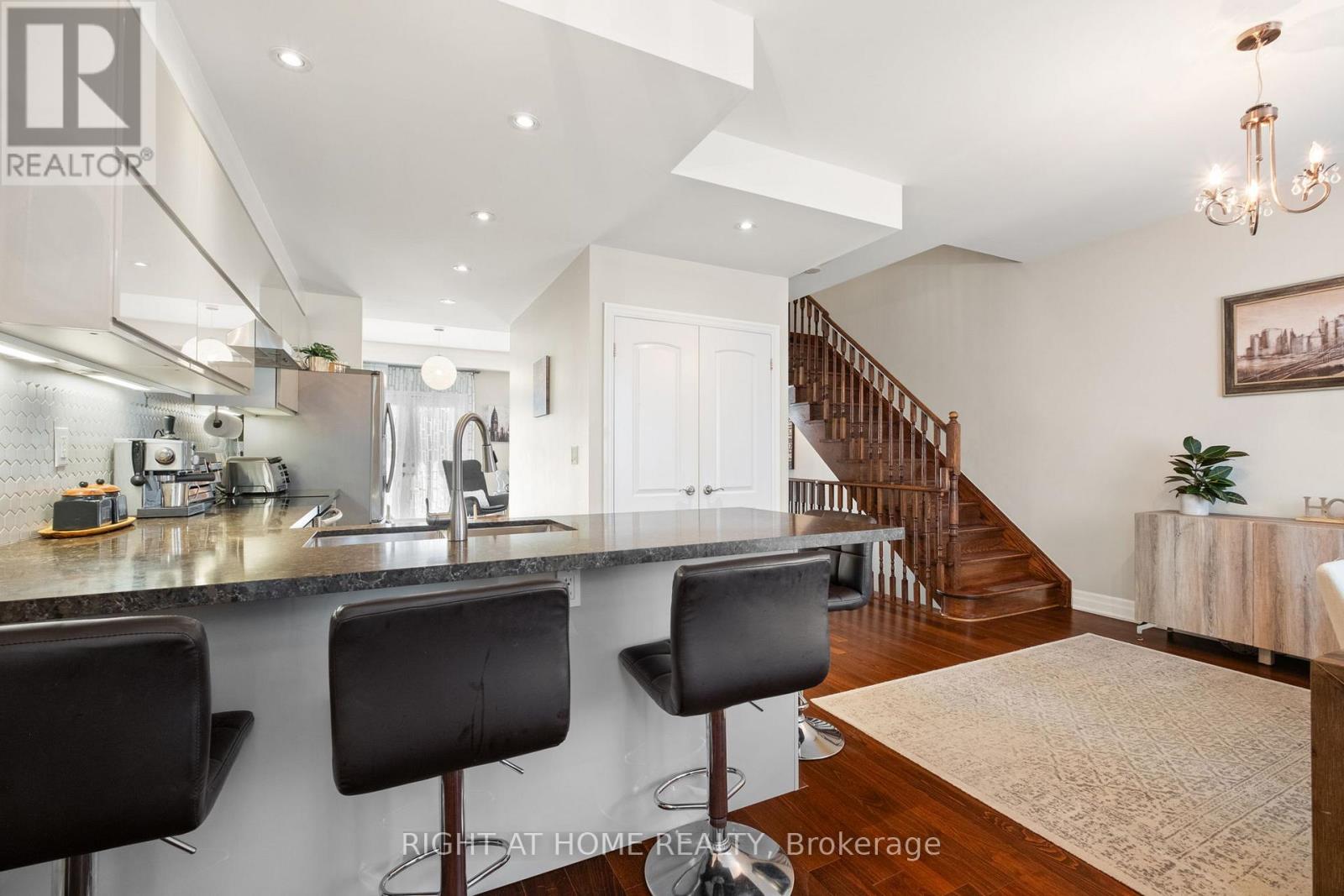 873 NEW WESTMINSTER DRIVE, Vaughan (Beverley Glen), Ontario, L4J0G8 — Photo 16