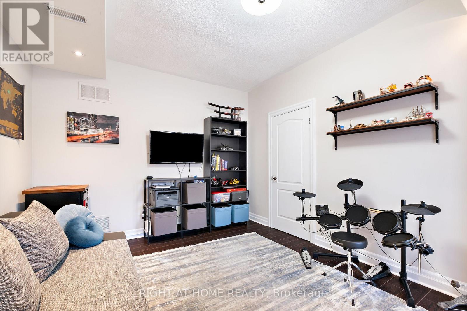 873 NEW WESTMINSTER DRIVE, Vaughan (Beverley Glen), Ontario, L4J0G8 — Photo 5