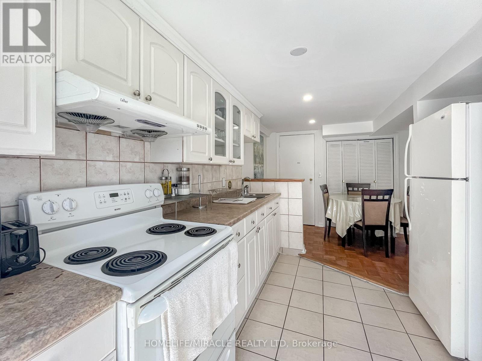 3485 OAKGLADE CRESCENT, Mississauga (Erindale), Ontario, L5C1X4 — Photo 26