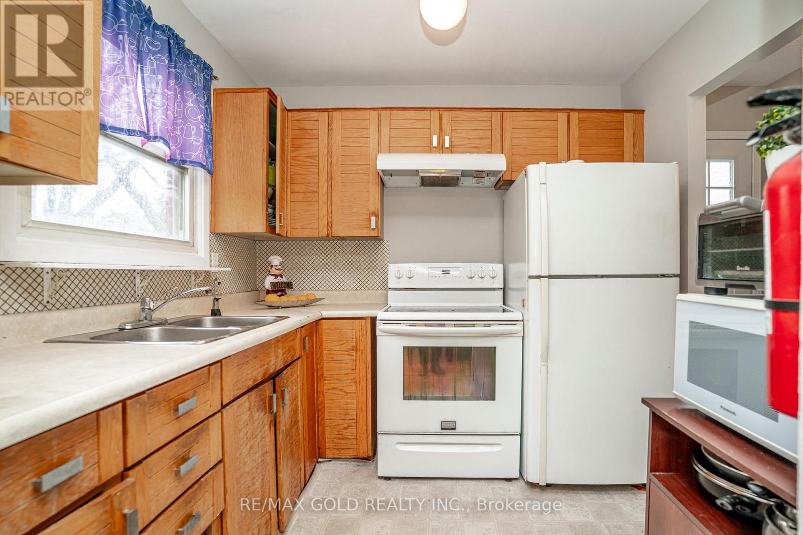 9 MORDON COURT, Brampton (Madoc), Ontario, L6V2B5 — Photo 10