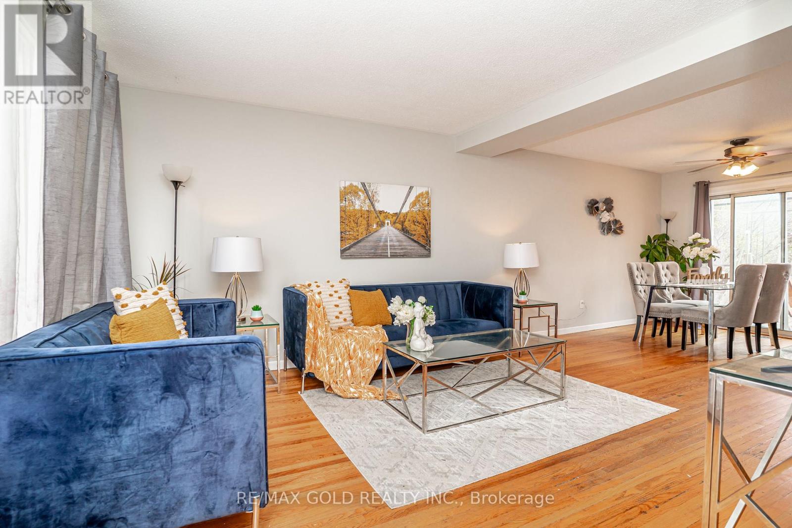 9 MORDON COURT, Brampton (Madoc), Ontario, L6V2B5 — Photo 6