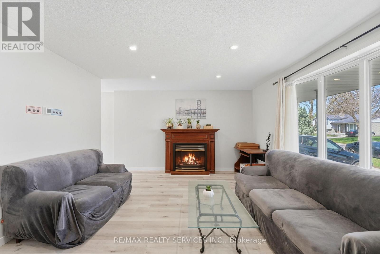 5 CHAUCER ROAD, London South (South M), Ontario, N6K1V2 — Photo 7