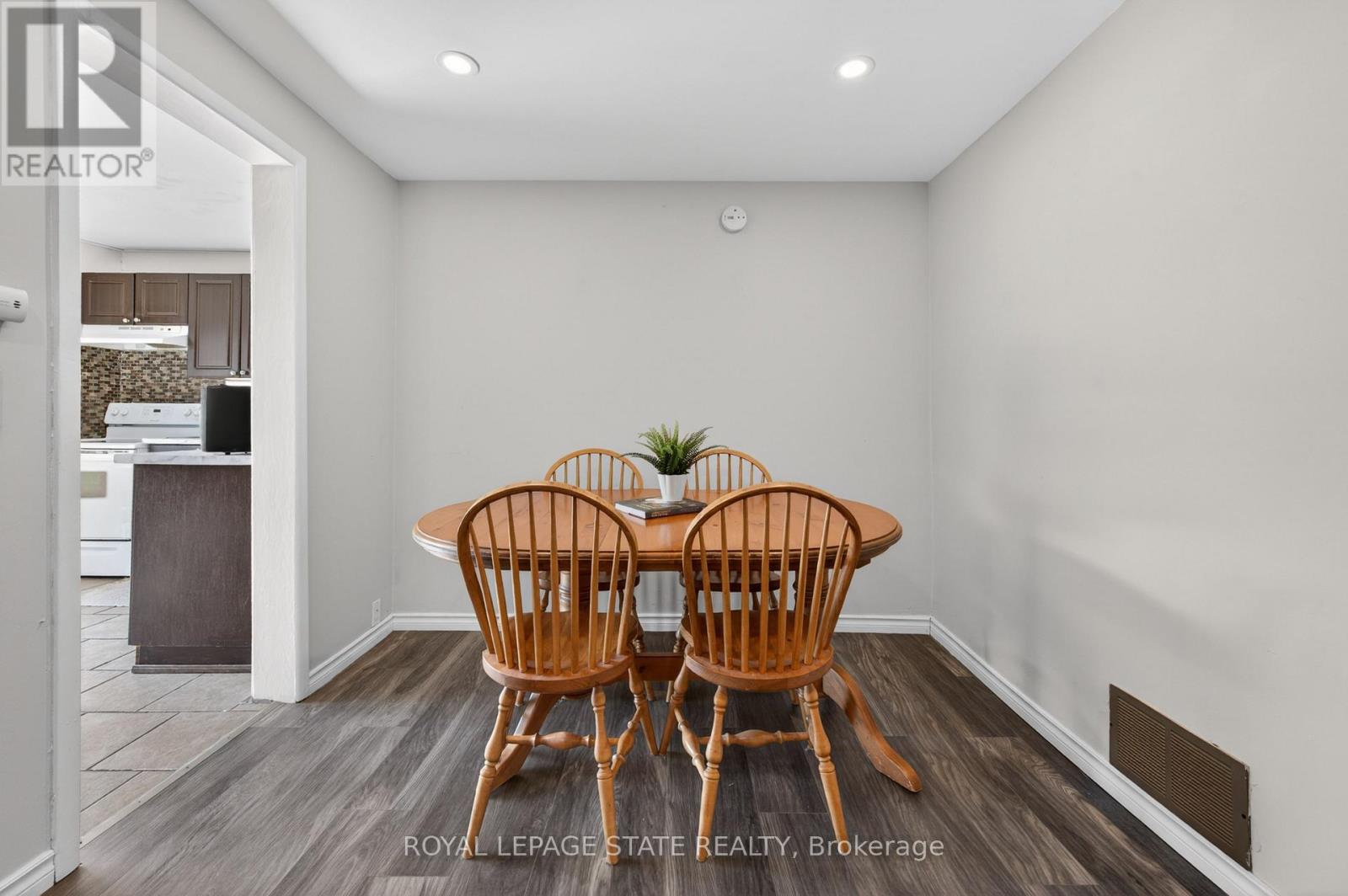 30 CAMBRIDGE AVENUE, Hamilton (Crown Point), Ontario, L8H1T5 — Photo 13