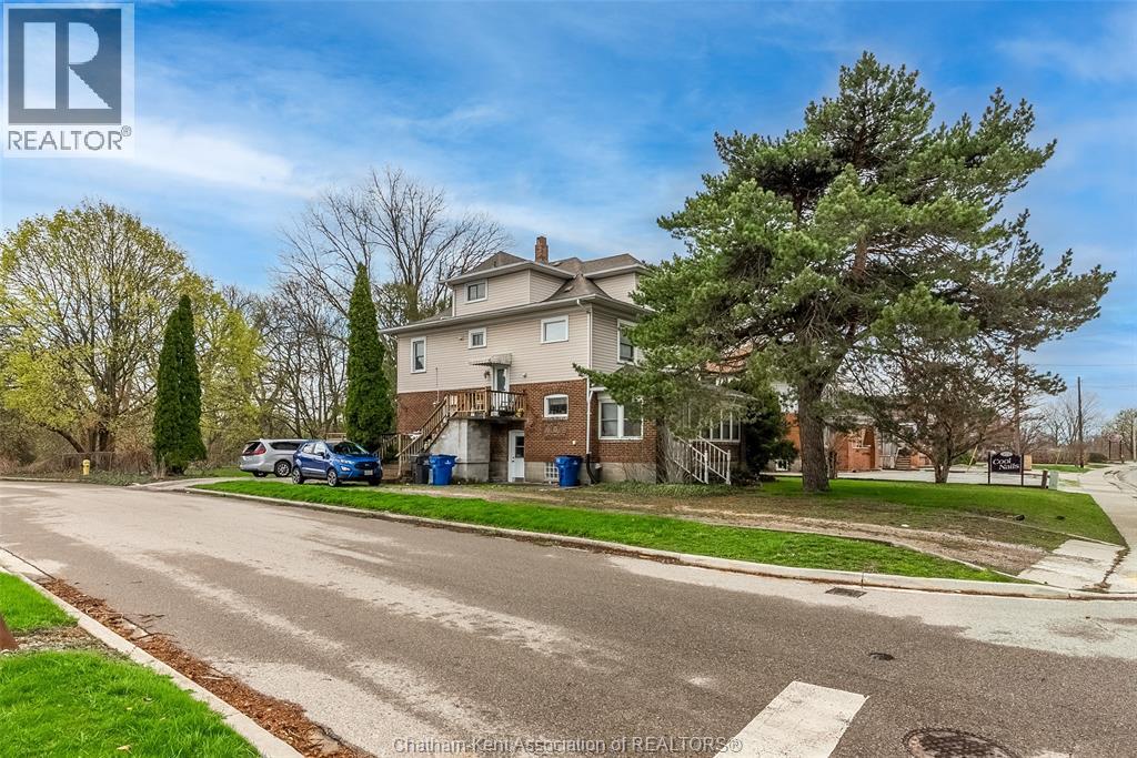 266 Grand AVENUE West, Chatham, Ontario, N7L1C1 — Photo 2