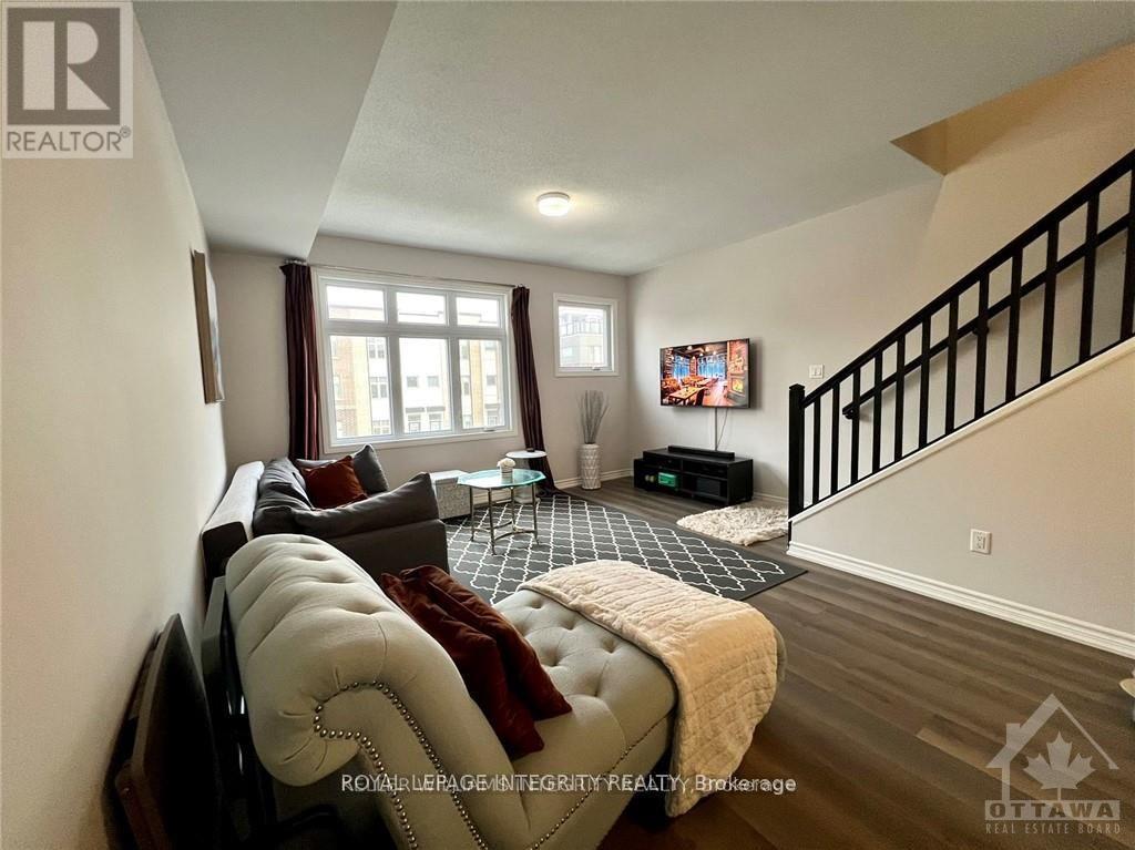 917 MOSES TENNISCO STREET, Ottawa, Ontario, K1K5A8 — Photo 11