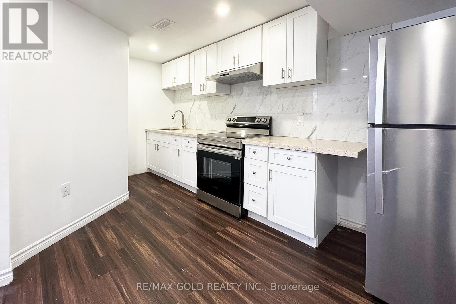 27 DULVERTON DRIVE, Brampton (Northwest Brampton), Ontario, L7A0P3 — Photo 12