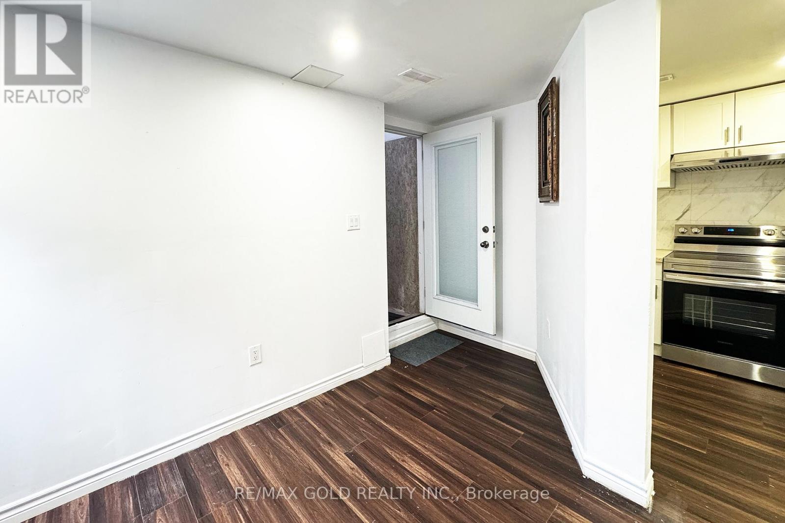 27 DULVERTON DRIVE, Brampton (Northwest Brampton), Ontario, L7A0P3 — Photo 5