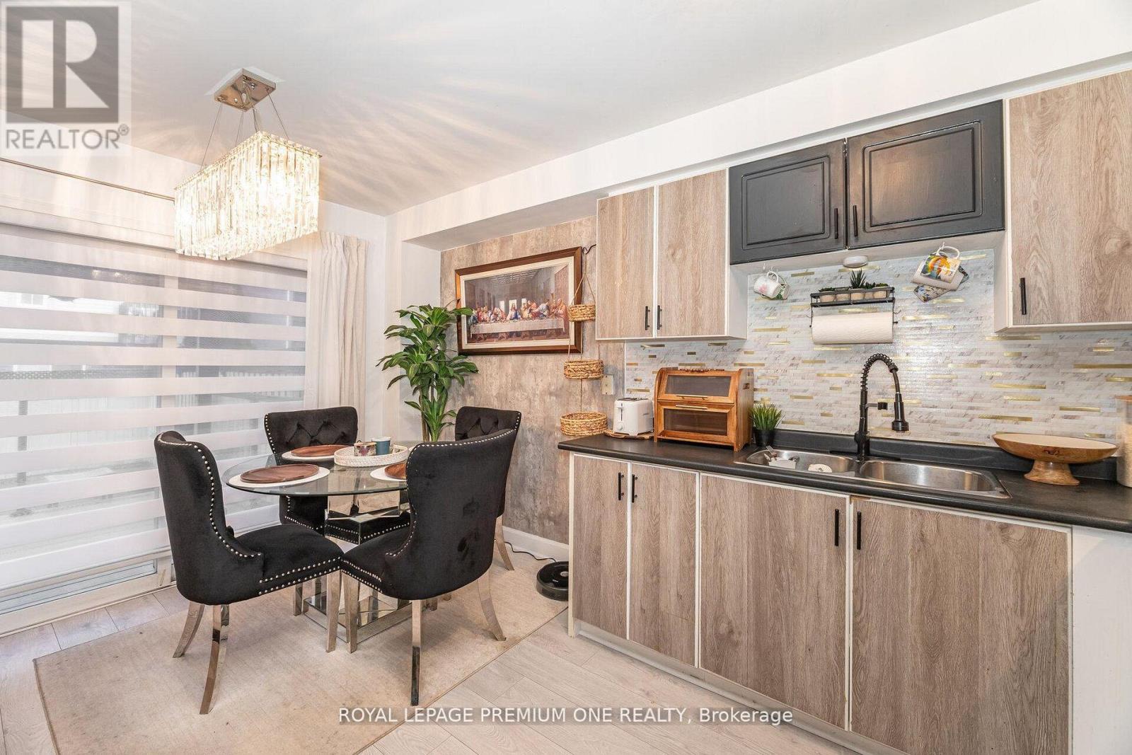 47 TRIPLE CROWN AVENUE, Toronto (West Humber-Clairville), Ontario, M9W7E5 — Photo 11