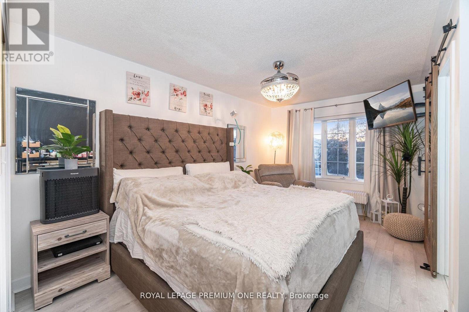 47 TRIPLE CROWN AVENUE, Toronto (West Humber-Clairville), Ontario, M9W7E5 — Photo 18