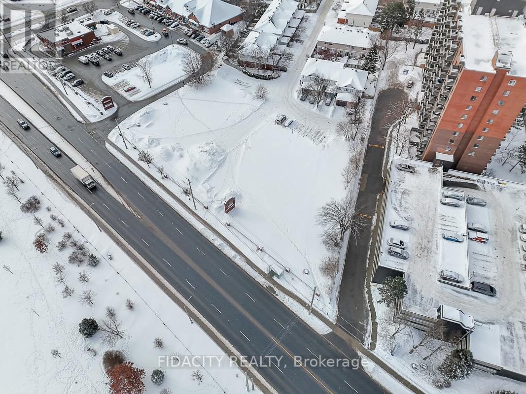 1230 MERIVALE ROAD, Ottawa, Ontario, K2C4C3 — Photo 2