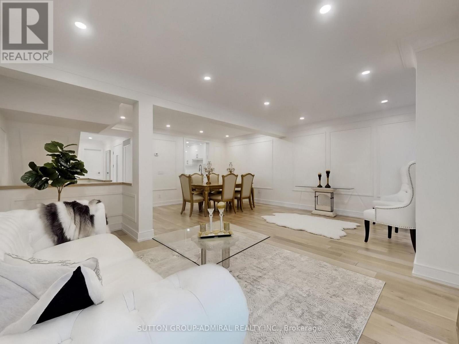 2 - 296 TORRESDALE AVENUE, Toronto (Westminster-Branson), Ontario, M2R3N3 — Photo 3