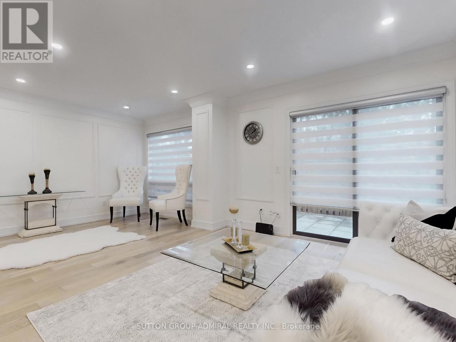 2 - 296 TORRESDALE AVENUE, Toronto (Westminster-Branson), Ontario, M2R3N3 — Photo 4