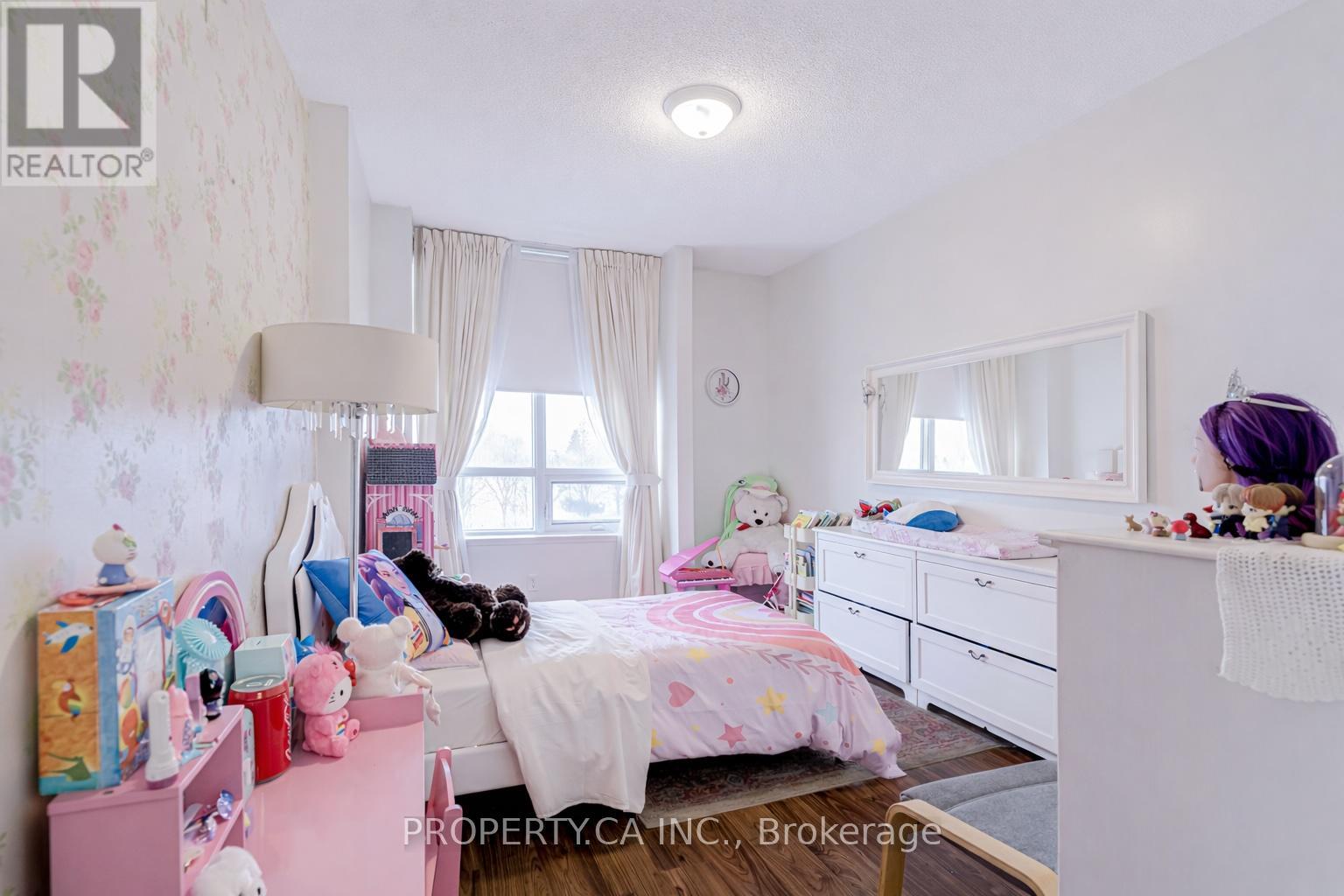 305 - 9235 JANE STREET, Vaughan (Maple), Ontario, L6A0J8 — Photo 26