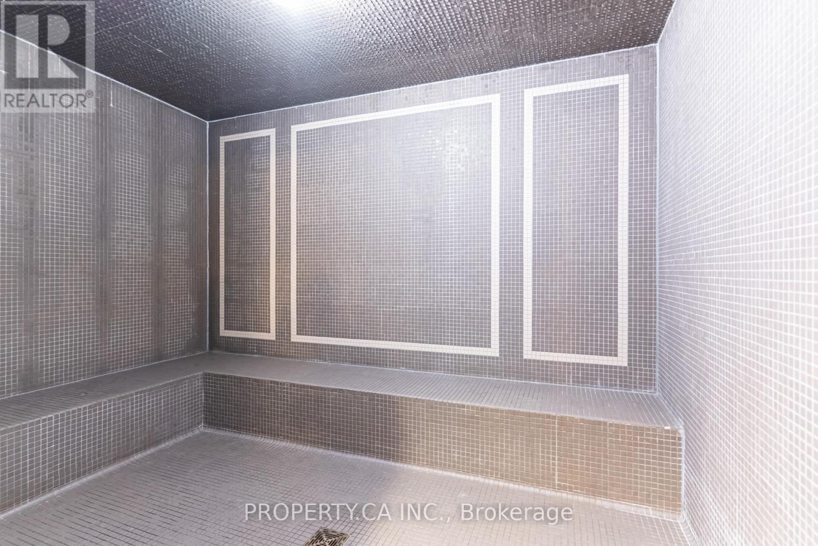 305 - 9235 JANE STREET, Vaughan (Maple), Ontario, L6A0J8 — Photo 45