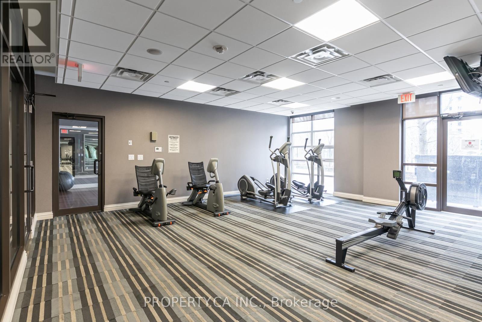 305 - 9235 JANE STREET, Vaughan (Maple), Ontario, L6A0J8 — Photo 47