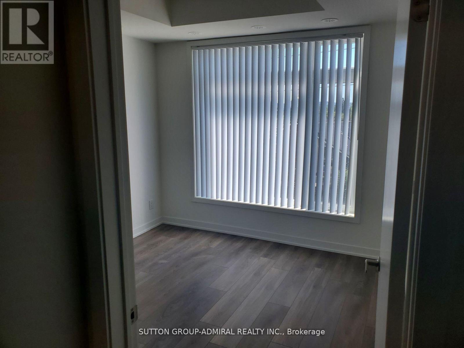 A406 - 160 CANON JACKSON DRIVE, Toronto (Beechborough-Greenbrook), Ontario, M6M0B6 — Photo 5