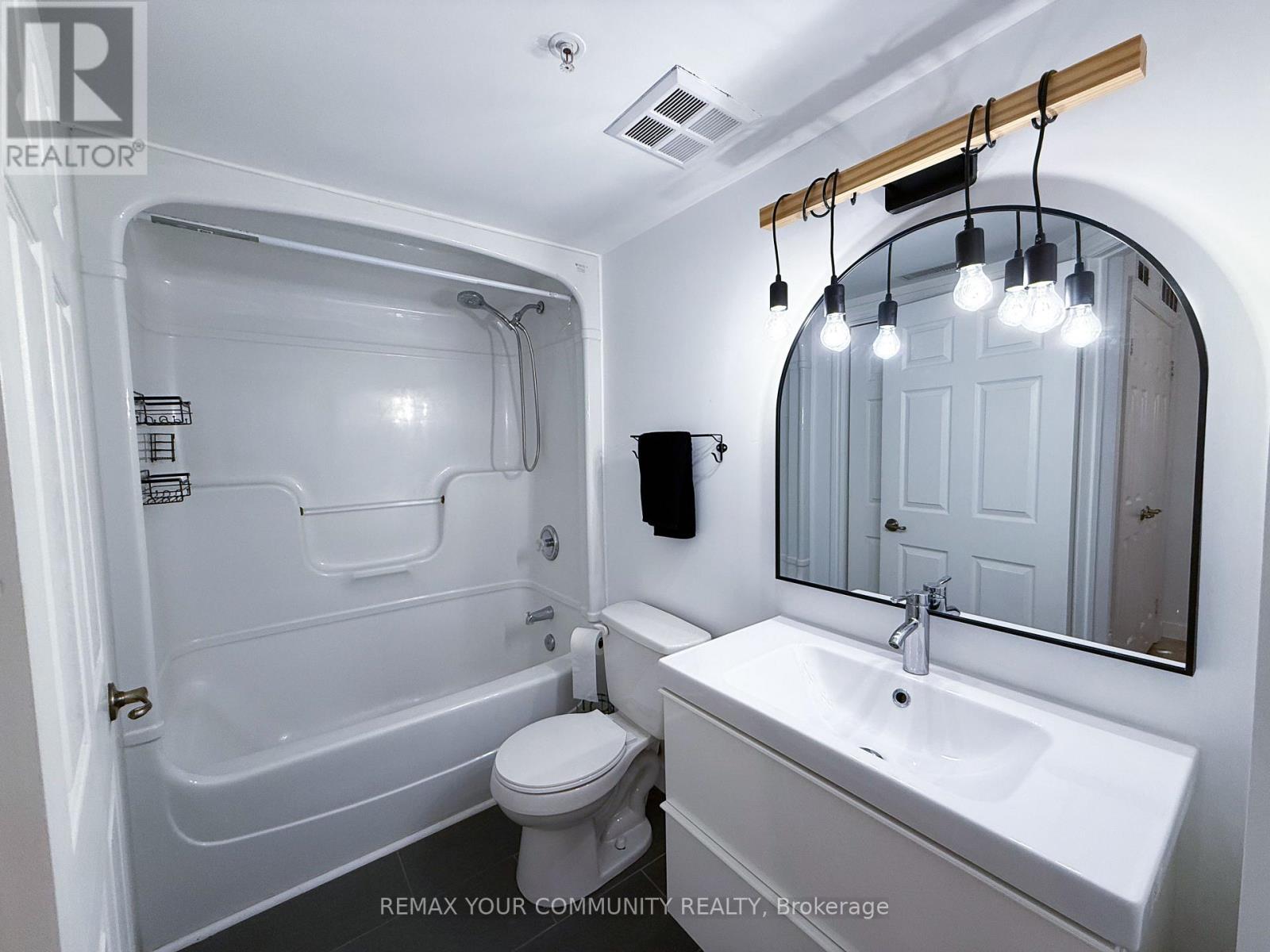 210 - 1800 WALKER'S LINE, Burlington (Palmer), Ontario, L7M4V2 — Photo 15