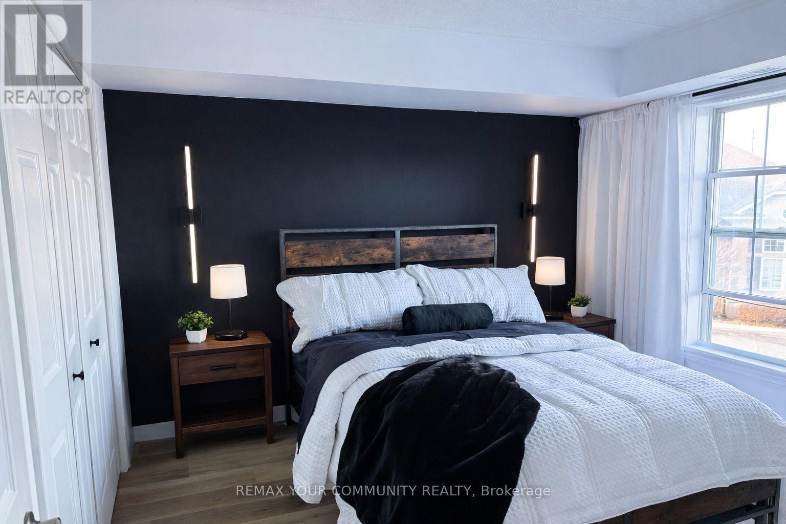 210 - 1800 WALKER'S LINE, Burlington (Palmer), Ontario, L7M4V2 — Photo 8