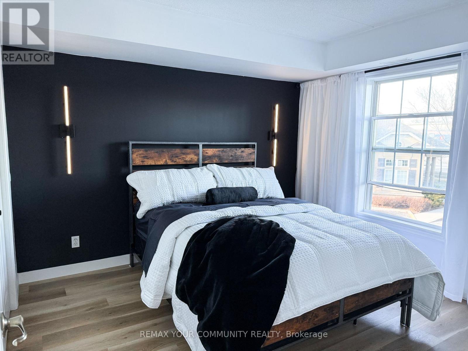 210 - 1800 WALKER'S LINE, Burlington (Palmer), Ontario, L7M4V2 — Photo 9