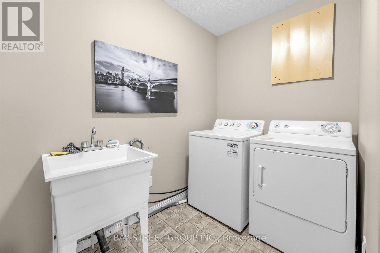 1383 COUNTRYSTONE DRIVE, Kitchener, Ontario, N2T2Z6 — Photo 31