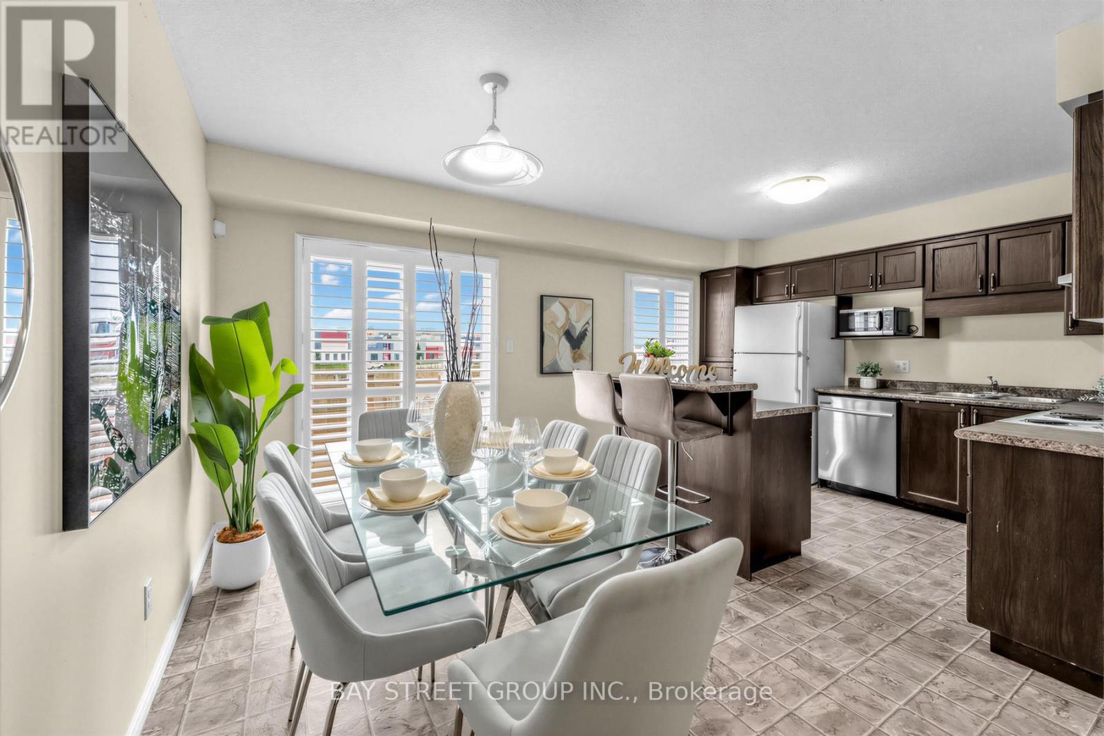 1383 COUNTRYSTONE DRIVE, Kitchener, Ontario, N2T2Z6 — Photo 6