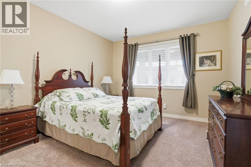 215 VANSICKLE Road Unit# 8, St. Catharines, Ontario, L2S0E3 — Photo 17