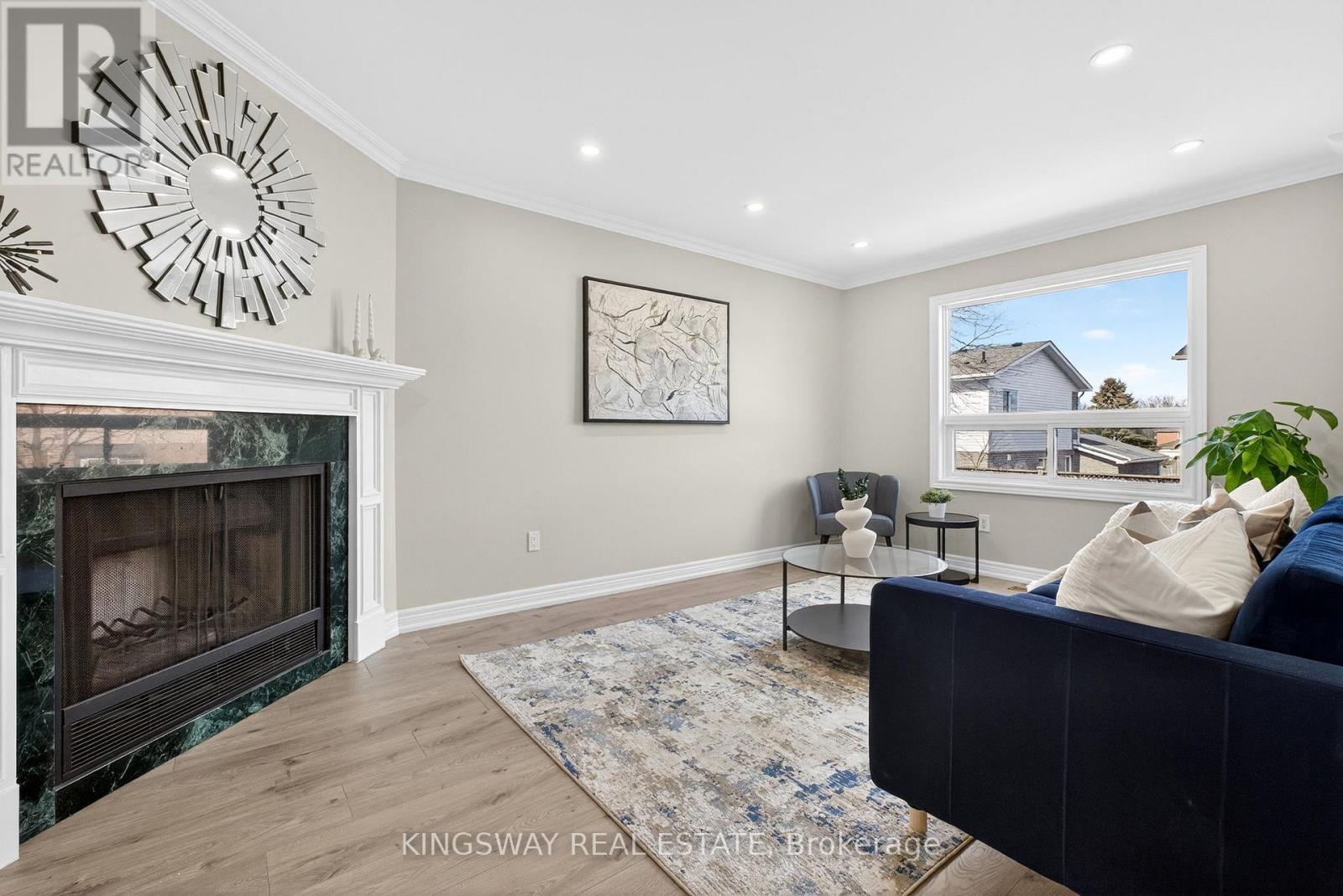 325 SALISBURY LANE, Newmarket (Bristol-London), Ontario, L3Y8A6 — Photo 13