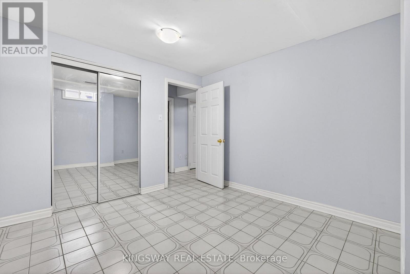 325 SALISBURY LANE, Newmarket (Bristol-London), Ontario, L3Y8A6 — Photo 38