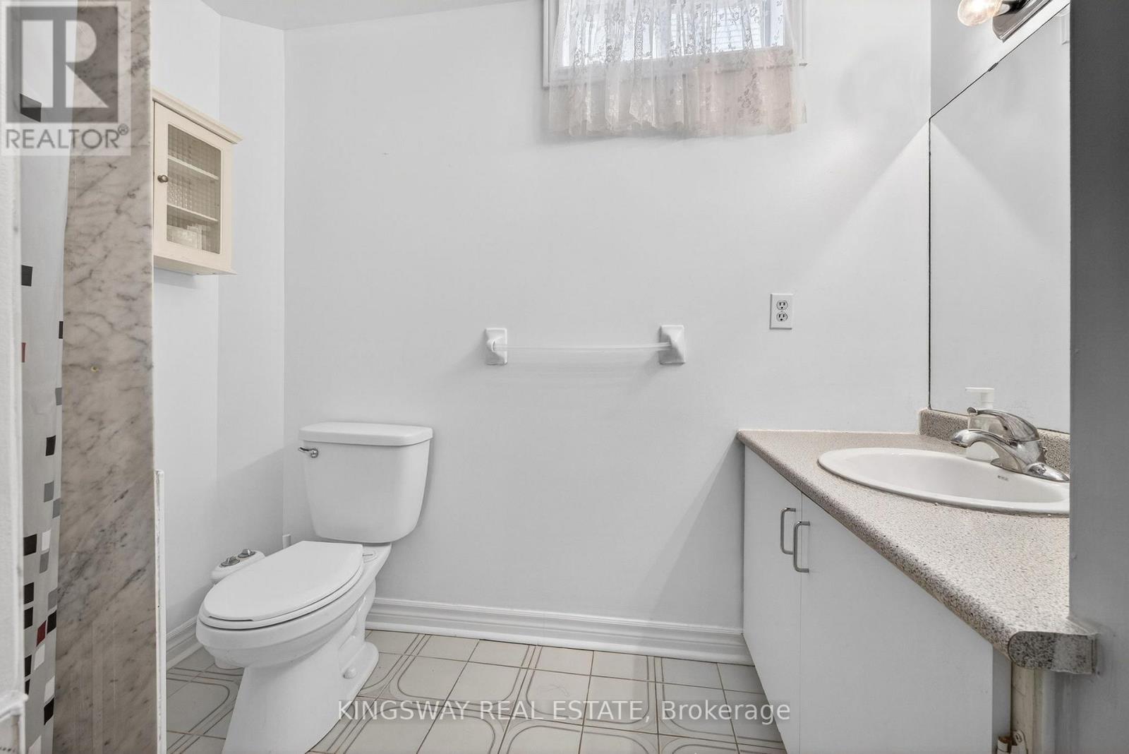 325 SALISBURY LANE, Newmarket (Bristol-London), Ontario, L3Y8A6 — Photo 39